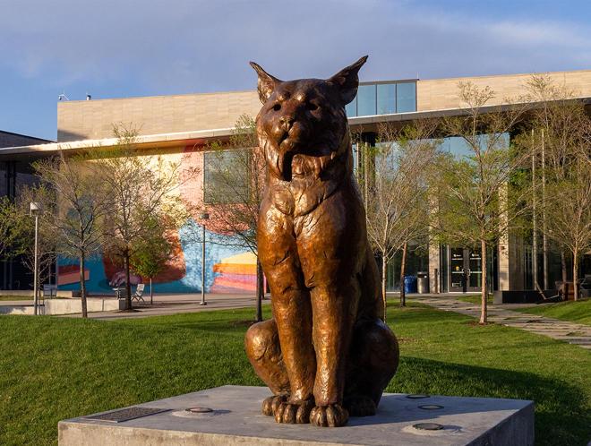 Milo the Lynx statue on CU Denver campus